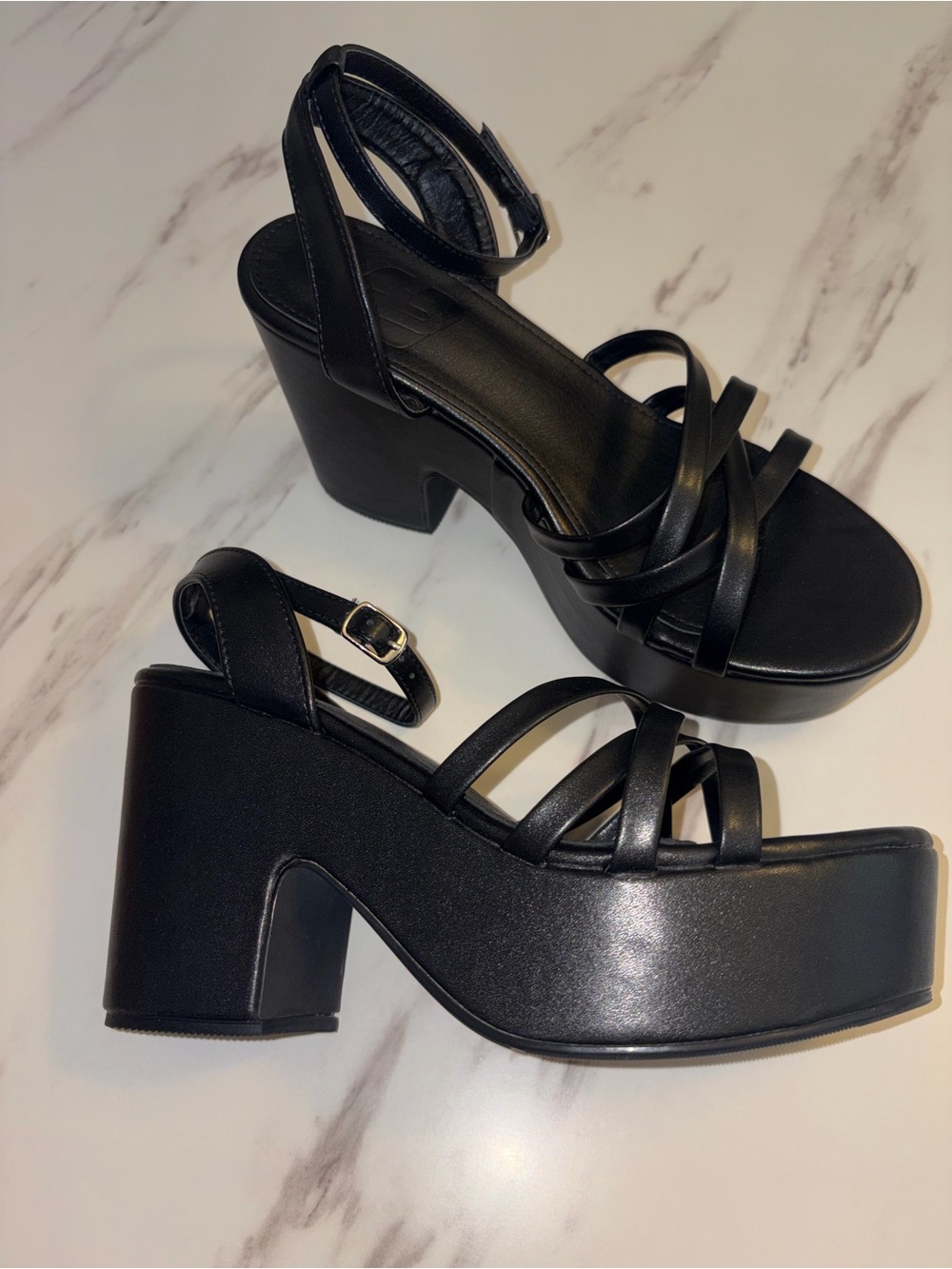 Cuccoo Black Platform Strappy heels NWT Size 38